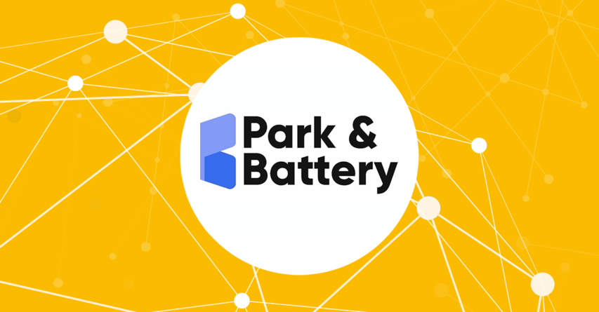 Das Logo von Park & Battery steht in der Mitte auf einem weißen Kreis. Dahinter ist ein gelber Hintergrund mit einem weißen Netzwerk mit Knotenpunkten.